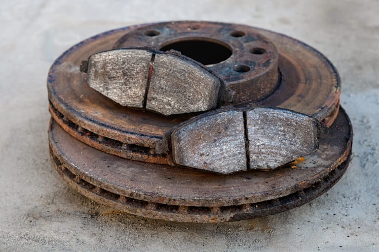 Rust on the Rotor Surface Causes Grinding Brake Noise On Ceramic Pads